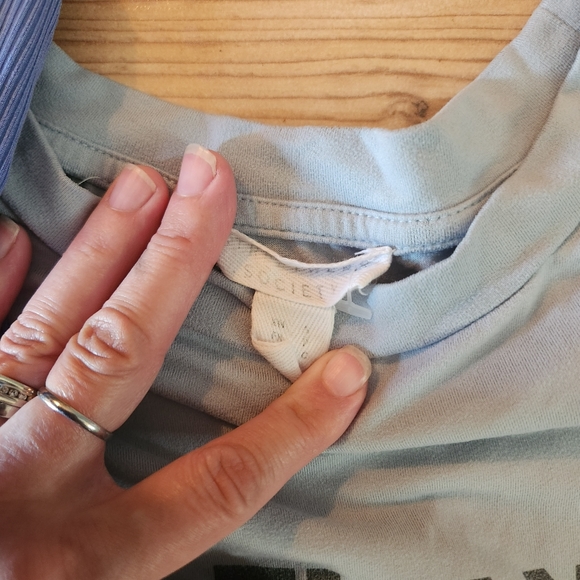 Tank/Tee Lot, size xs/s - Picture 4 of 6